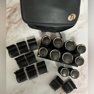 T3 Volumizing LUXE Hot Rollers Set - with extra 2 rollers in 1.5”